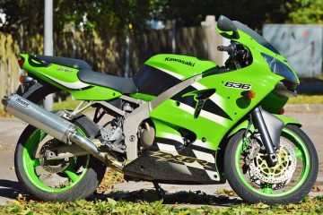 Comment vérifier le numéro d'identification du véhicule sur un vélo Kawasaki 250cc Dirt Bike