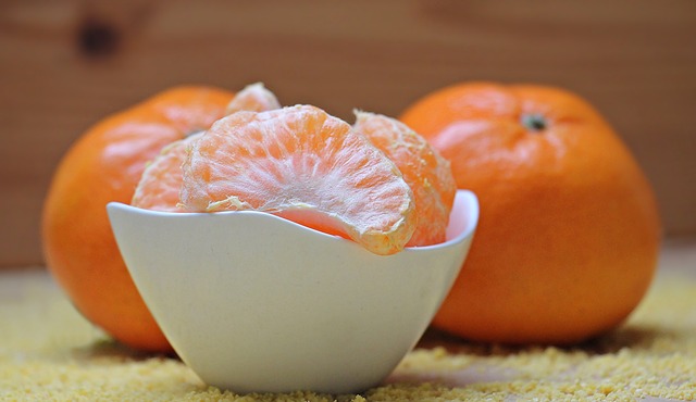 Comment conserver des tranches d'orange fraîches