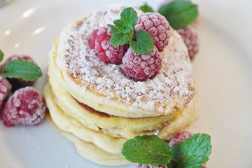 Comment faire cuire une omelette dans une poêle à omelette pliée