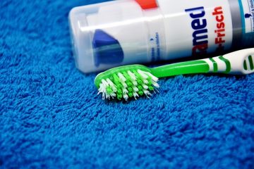 Comment remplacer une batterie de brosse à dents Braun